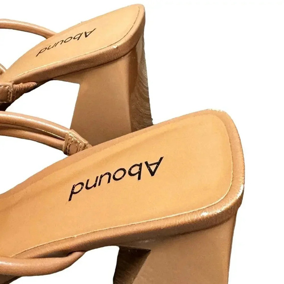 New! ABound Austyn Strappy Sandal Tan Beige Chunky Slip-On Heels Women's 8 - Picture 10 of 11